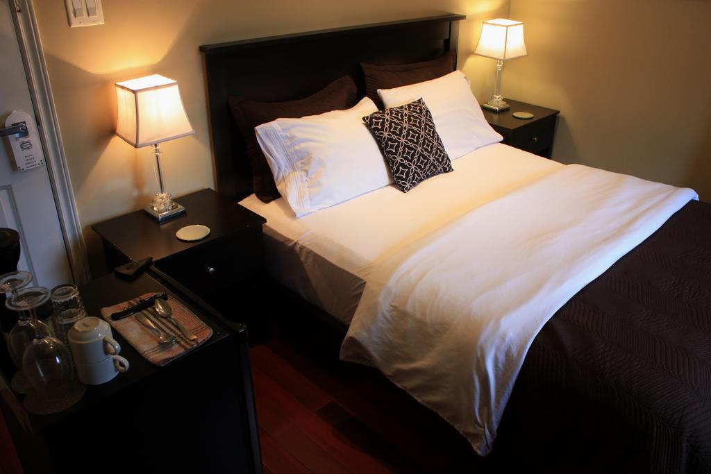 The Duckworth Inn سانت جونس المظهر الخارجي الصورة